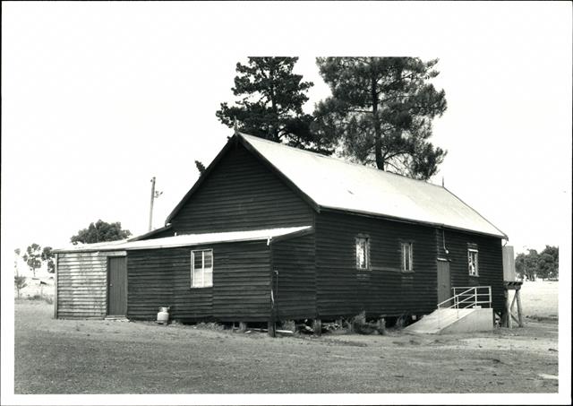 Front corner elevation