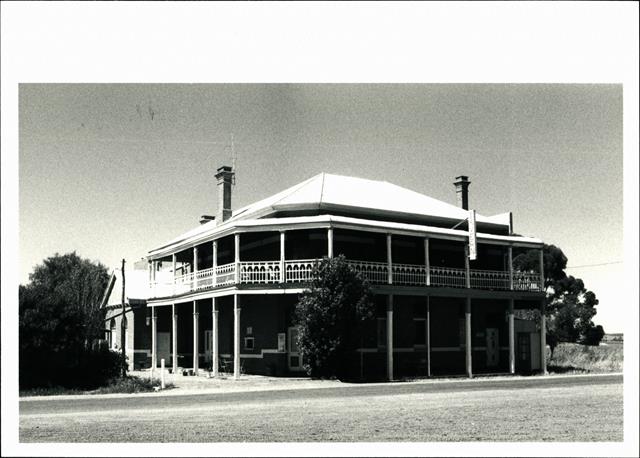 Left corner elevation of building