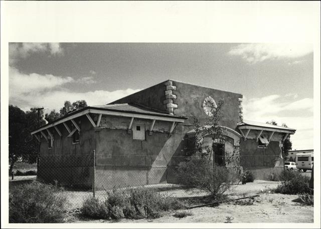 Front corner elevation of the Old Gaol in Cue