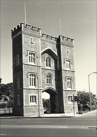 Left corner elevation of arch from St Georges Terrace
