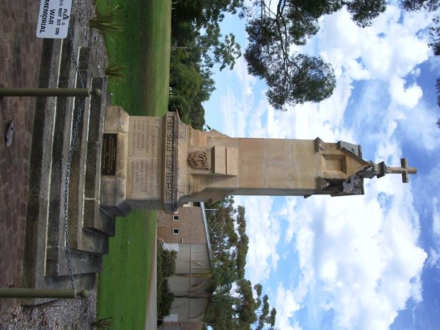 War Memorial Looking West
