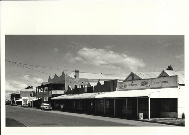 Streetscape of Austin Street