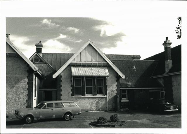 View of central portion of building frontage