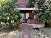 Entry verandah to Unit 2