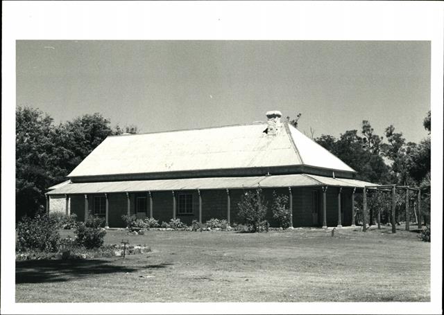 Front elevation of Wonnerup House