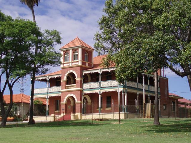 Edward Millen House (Rotunda), Northwest view