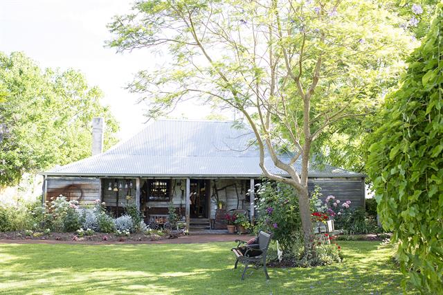 Harwoods Cottage