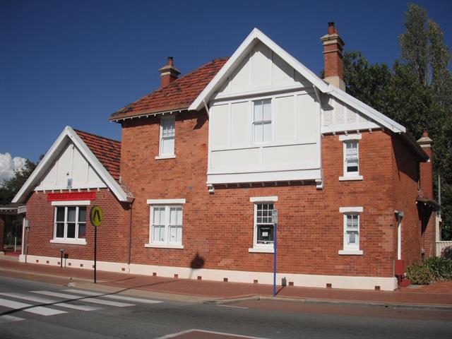 Front View Pinjarra Post Office