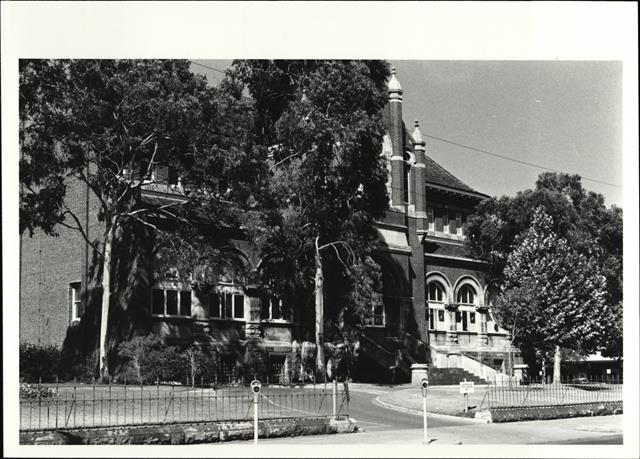 Angled elevation of James Street Frontage