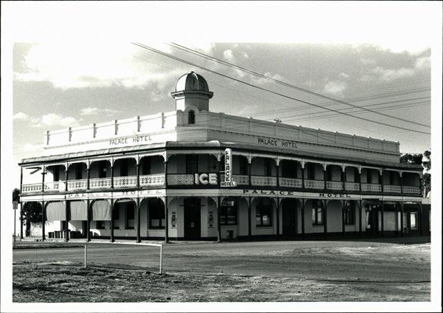 Front corner elevation of buiding