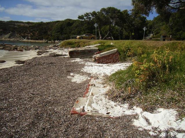 Frenchman Bay Whaling Station (ruin)