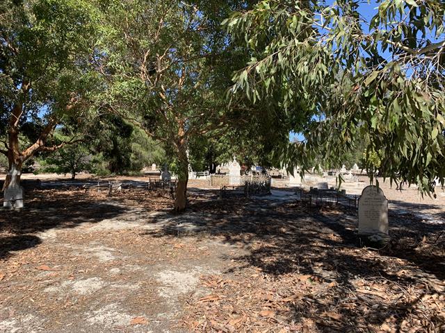 North Cemetery - Graves and landscape in 'Historical' section