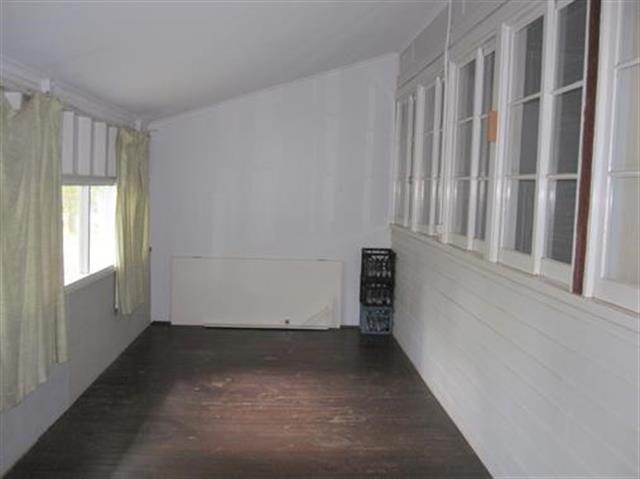 Former hospital - Unit 1 enclosed verandah