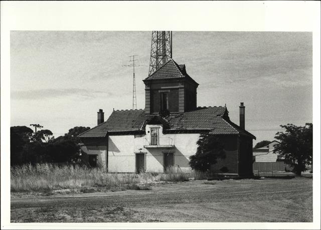 Rear elevation of entrance block