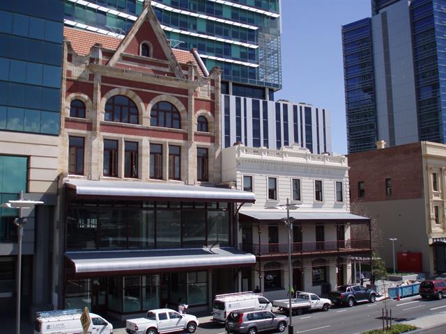 North elevation, Baird's Building & Globe Hotel