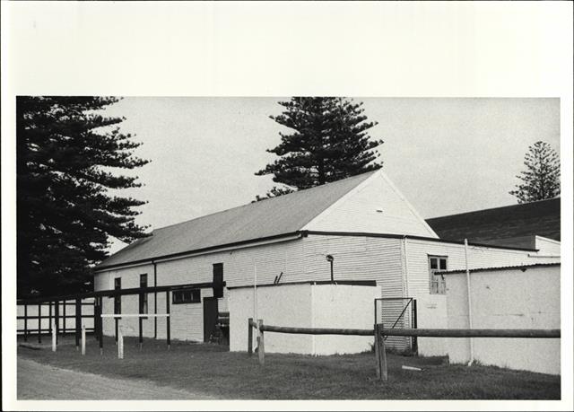 Side elevation