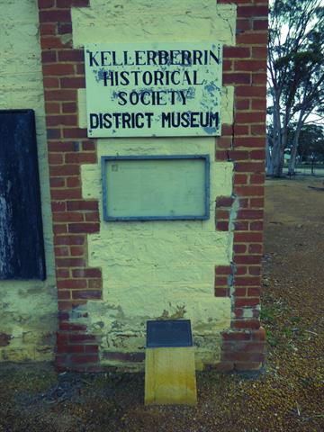 Plaque next to entrance