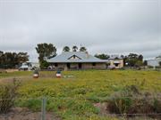 Hillview Residence and Kitchen from Gt Eastern Hwy