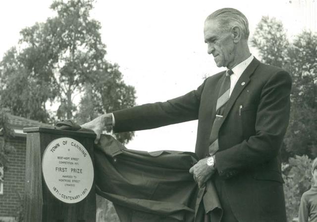 Montrose Street Best Kept Street award 1971