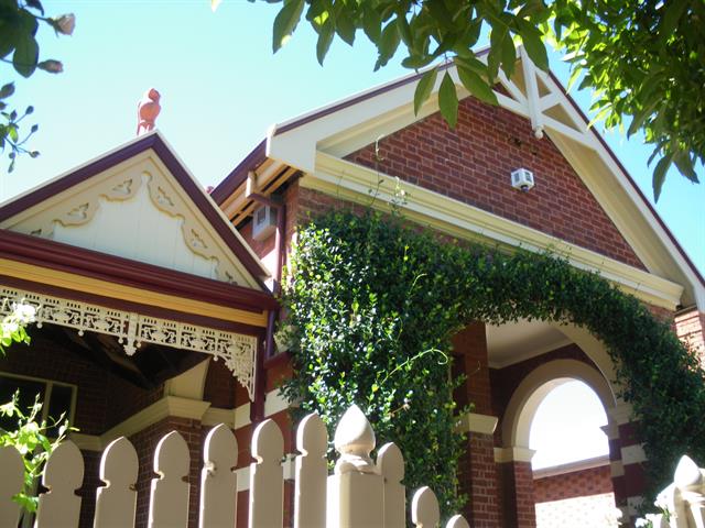 Front detail of Number 34