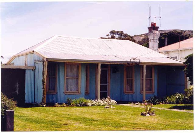 Streetscape Elevation c2000