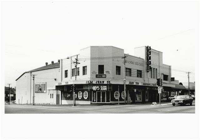 Front and left side elevation - oblique view