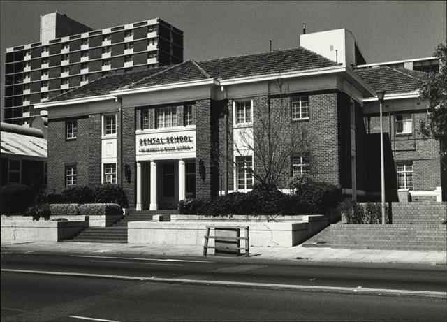 Front elevation of building from Wellington Street