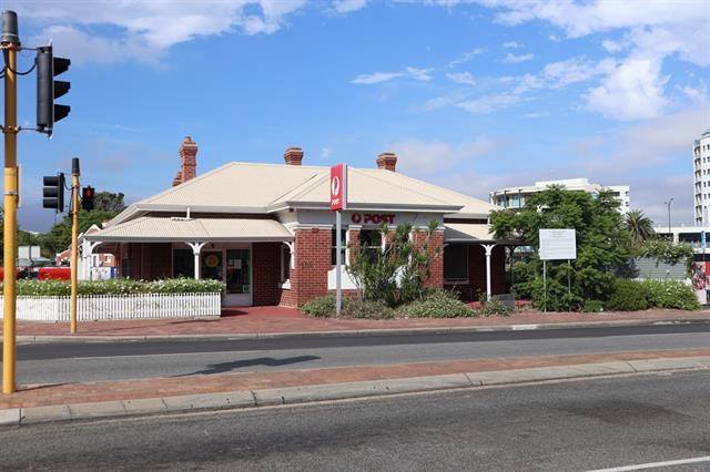 Mends Street heritage area 026
