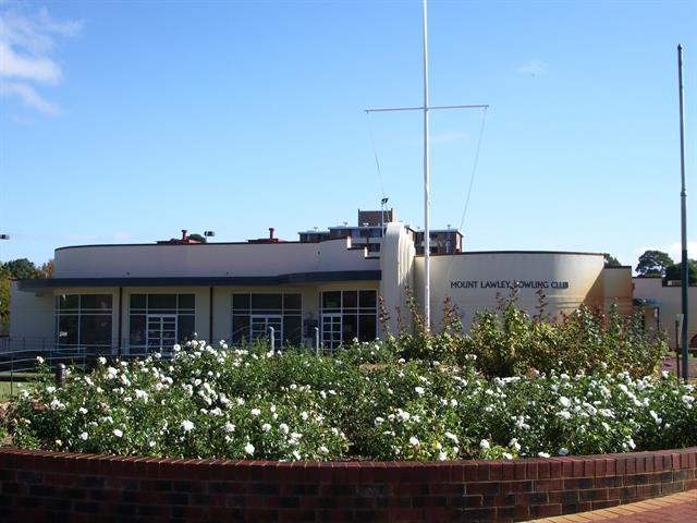 Elevation E view over roses