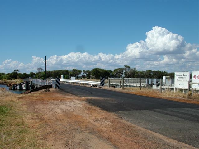 Wonnerup Floodgates as reconstructed in 2005 (on the RHS of the adjacent road br