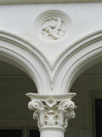 column detail