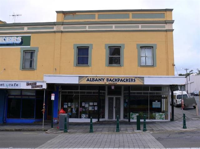 Note former verandah and colour scheme