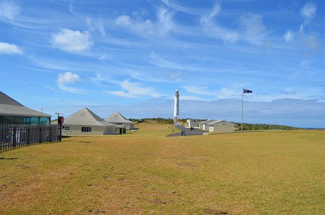 Distance view of the lighthouse and surrounds