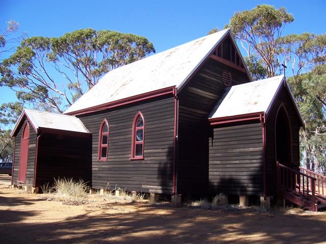 quairading road elevation