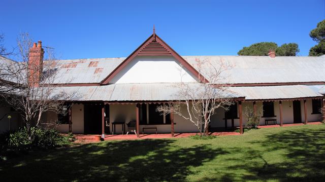 AR Richardson c1888 (west elevation)