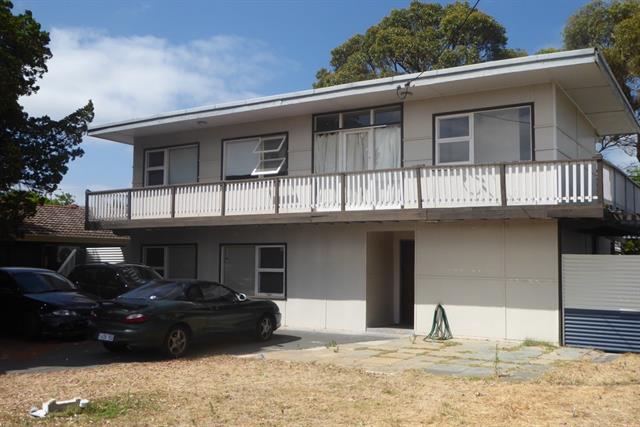 623 Safety Bay Road - Front Elevation (2021)
