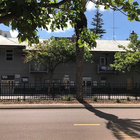 Rockingham Hotel front of building 2023 B