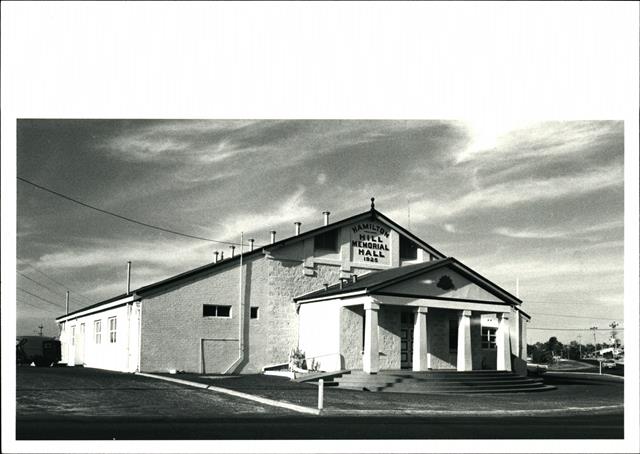 Front corner elevation