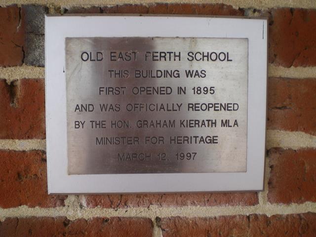 Plaque