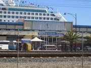 View across Fremantle Train lines from Elder Place