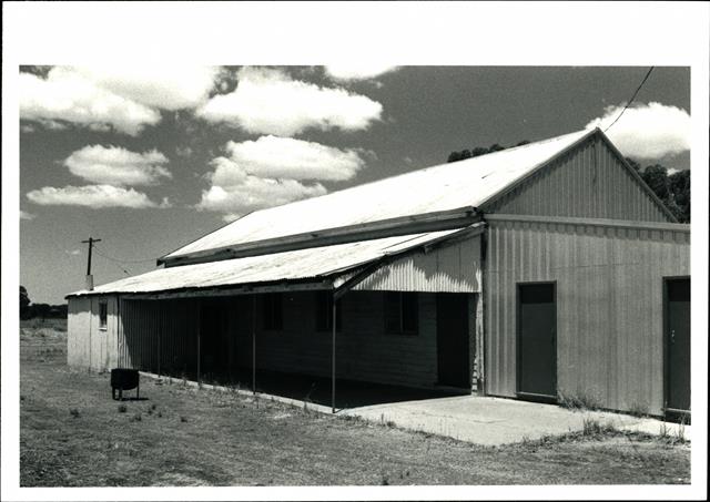 Front corner elevation