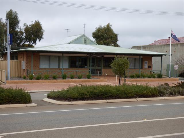 Kellerberrin Police Station from Gt Eastern Hwy