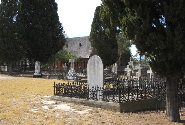 Pioneer cemetery East Perth