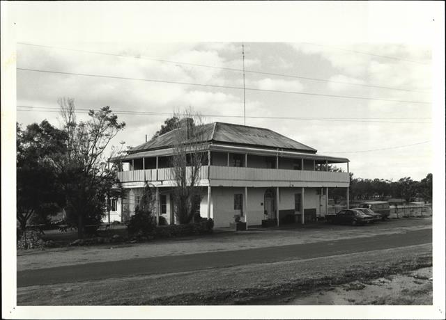 Left corner elevation of building