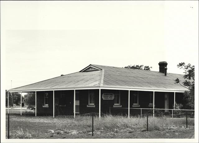 Left corner elevation of building