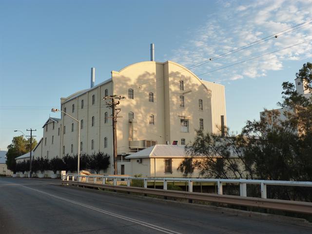 10889 Flour mill 1.JPG