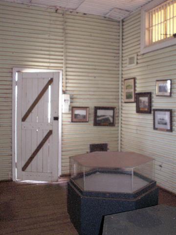 P2770 Gaol  int 1