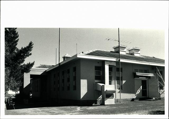 South east corner elevation of building