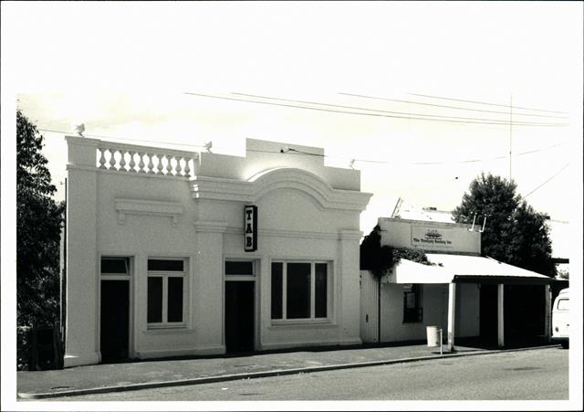 Front elevation of 102 Stirling Terrace