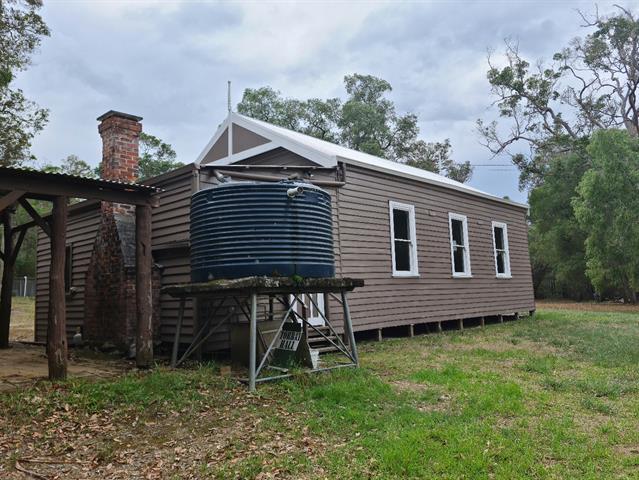 Side Elevation